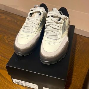 CARDI B REEBOK SNEAKERS//JUNIORS SIZE US 4//